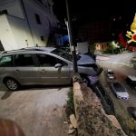 Messina. Auto impatta contro muro. Danneggiata tubatura gas
